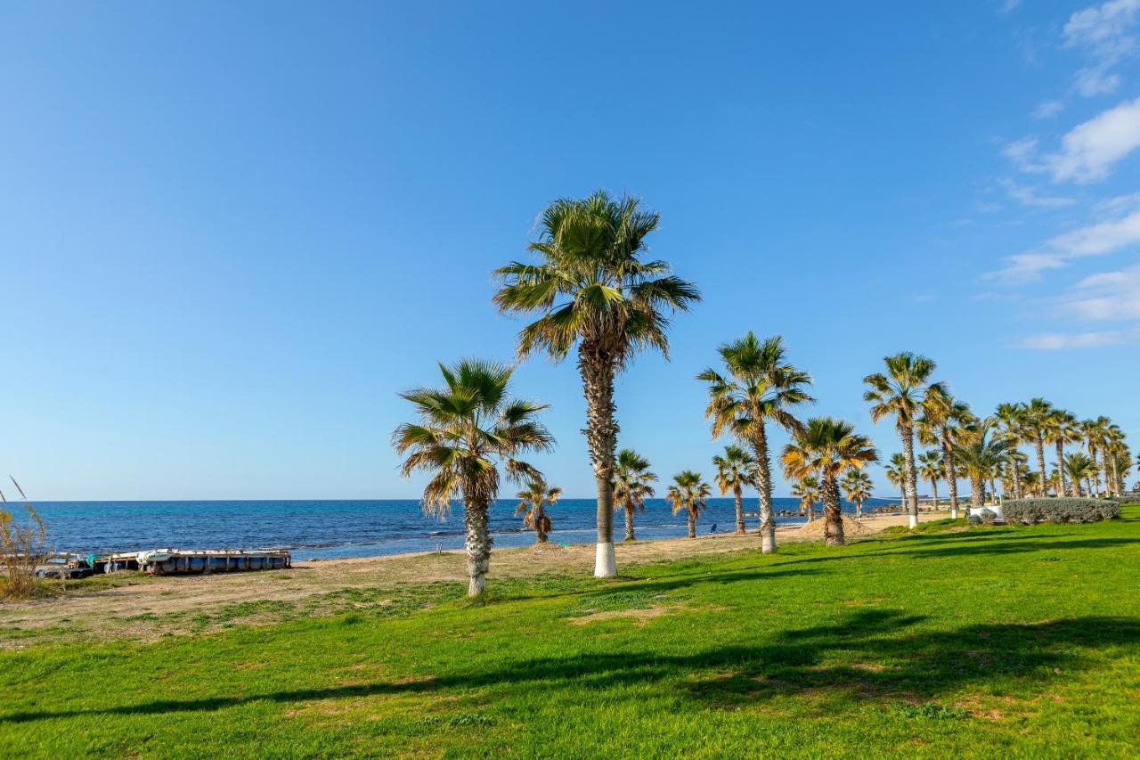 Villa Beach Heaven Paphos Exterior foto